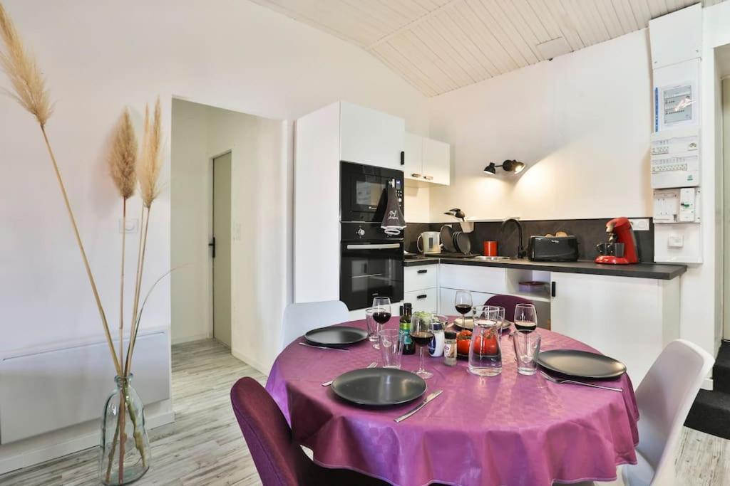 Le Cosy T2 Hypercentre ! Parking Inclus Et La Plage A 2 Min ! Les Sables-d'Olonne Exterior photo